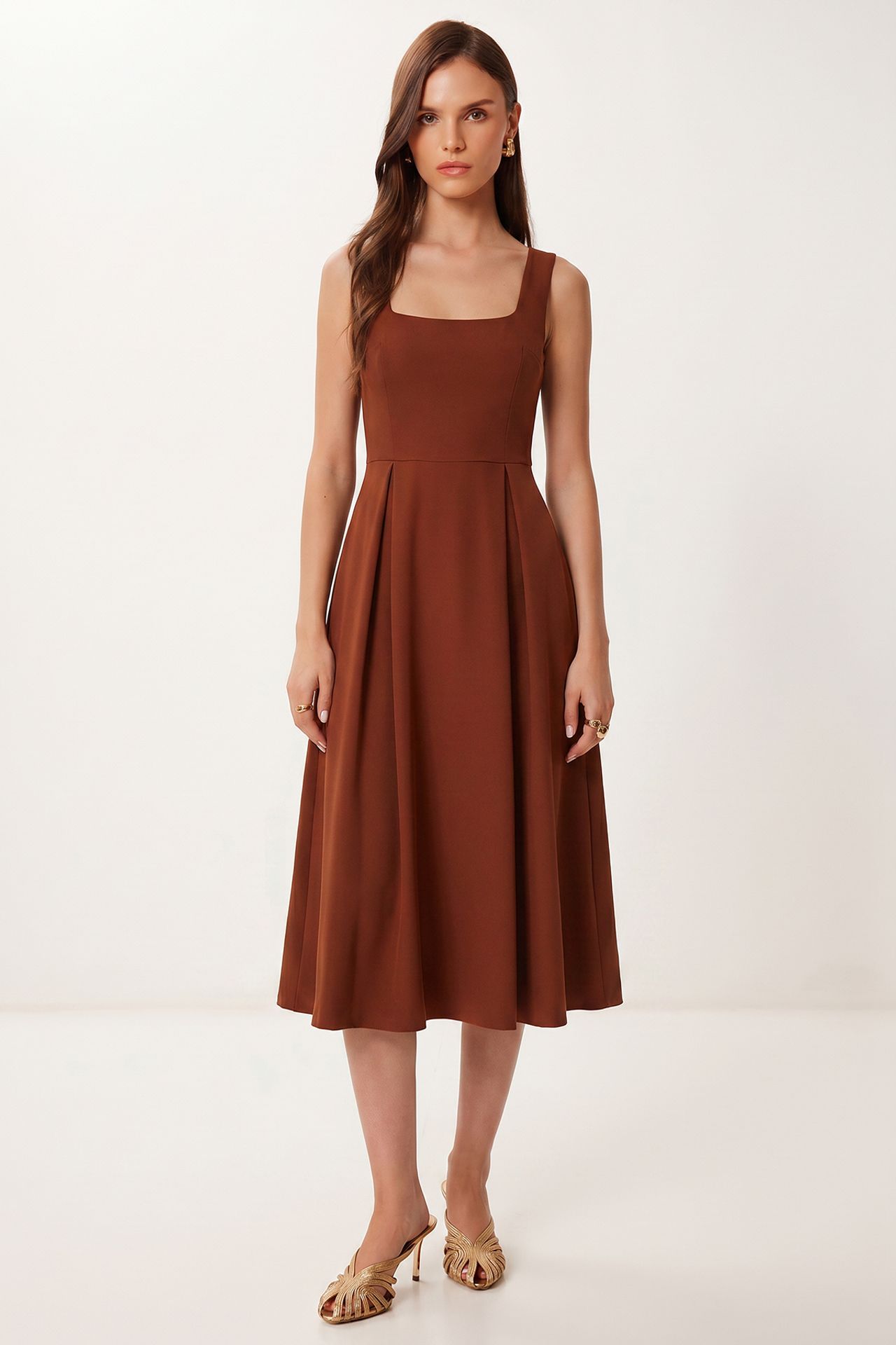 ISTANBUL Square Collar A-Form Midi Dress with Zipper Closure 1
