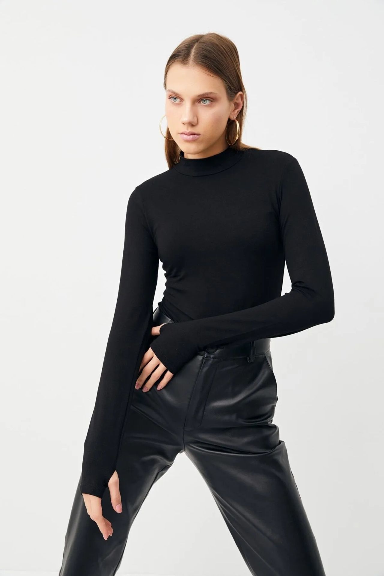 BIPANTOLON Women's 3-Pack Slim Fit Half Turtleneck Bodysuits 2