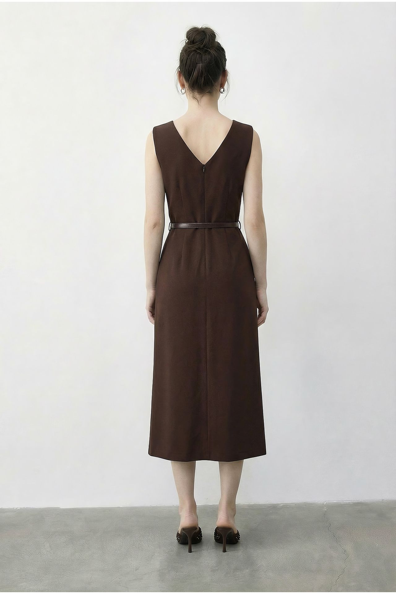 LUCCI Belted Midi Pencil Dress with Boat Neck 4