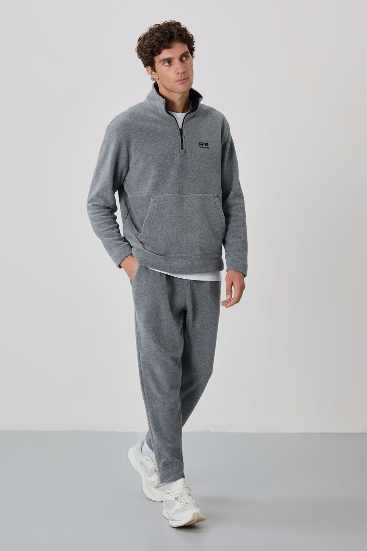 TOMMY Men's Zipper Collar Sweatshirt And Pants Set 1