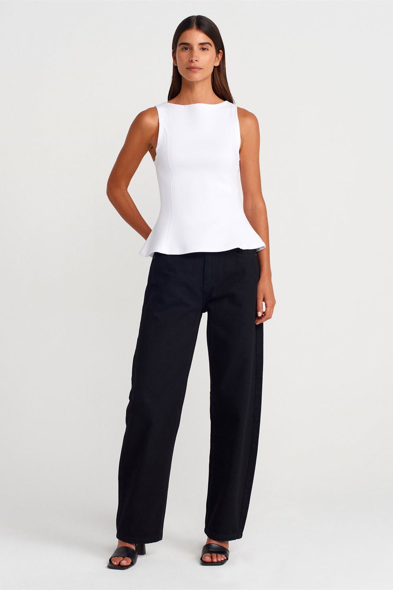 DILVIN Fitted Sleeveless Peplum Blouse 4