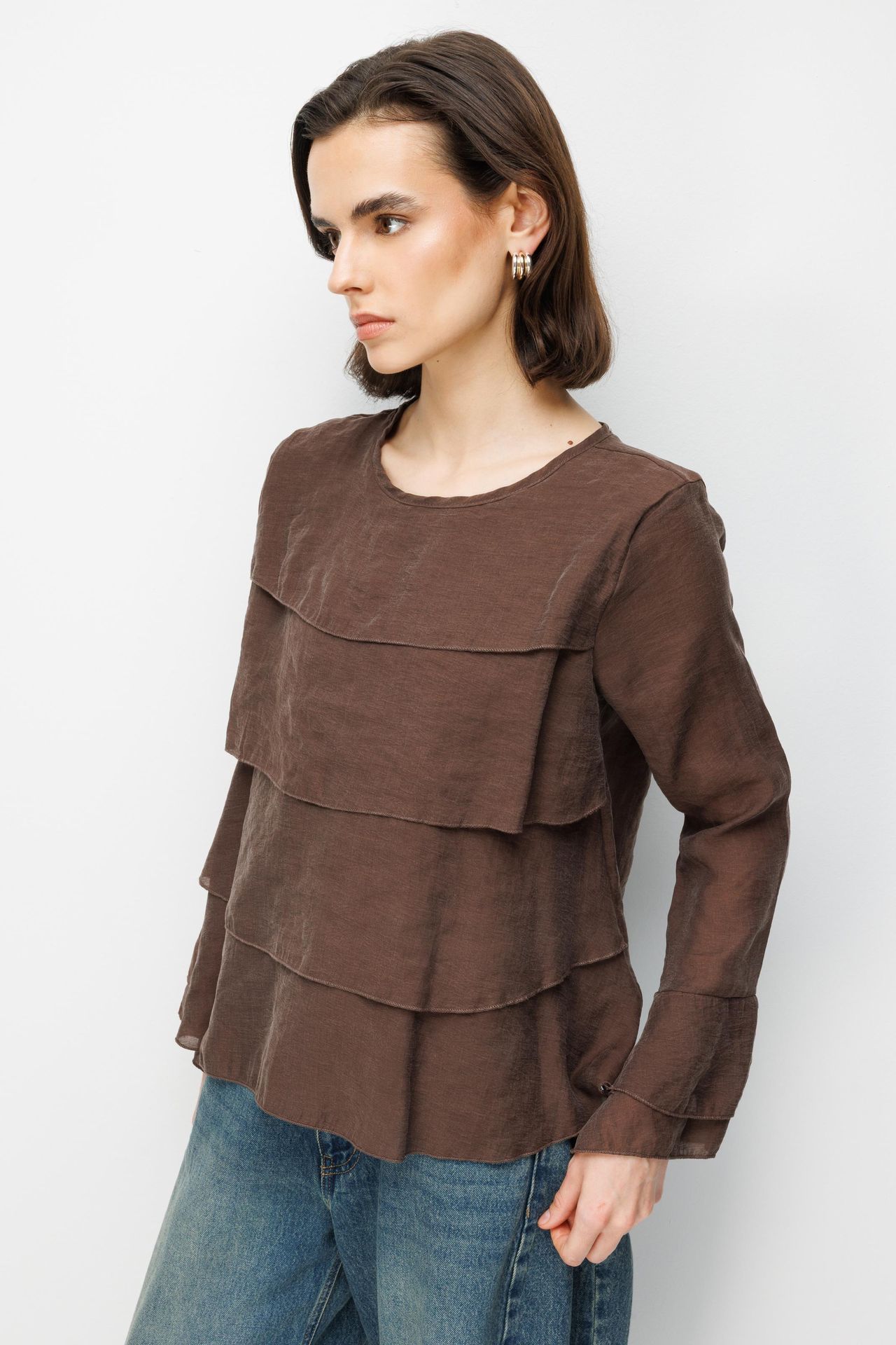 MIXRAY Women's Relaxed Crew Neck Blouse 3