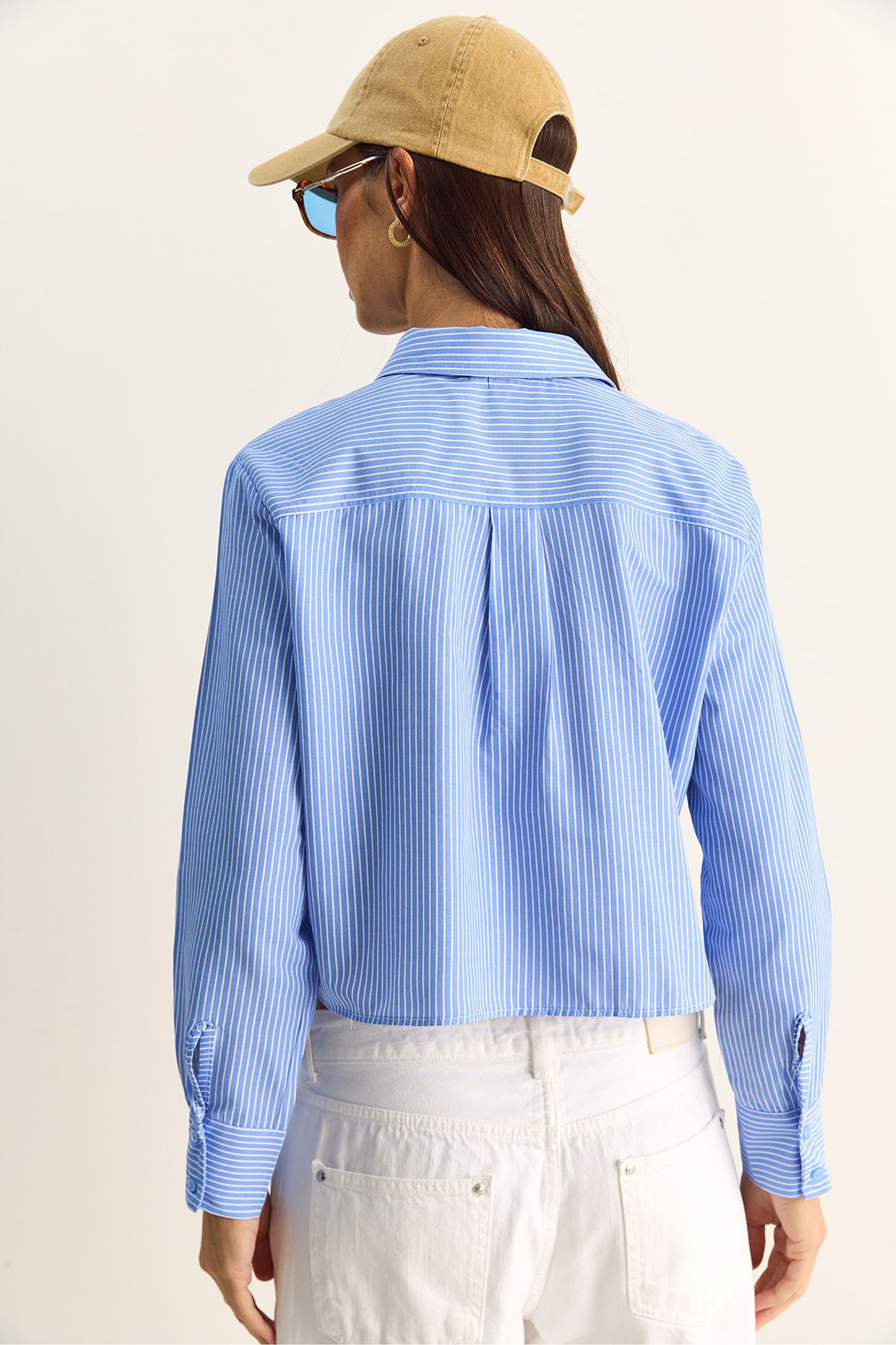 LUCCI Striped Crop Button-Front Shirt 6