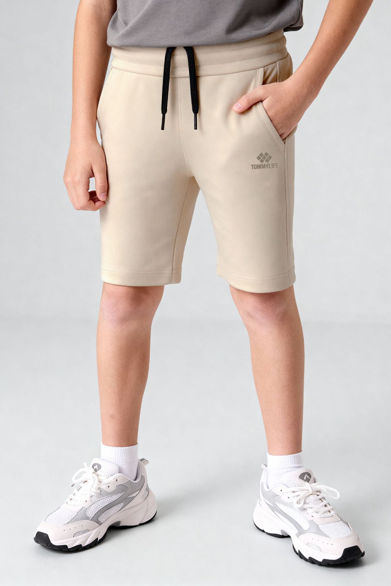TOMMY Youth Drawstring Waist Shorts 3
