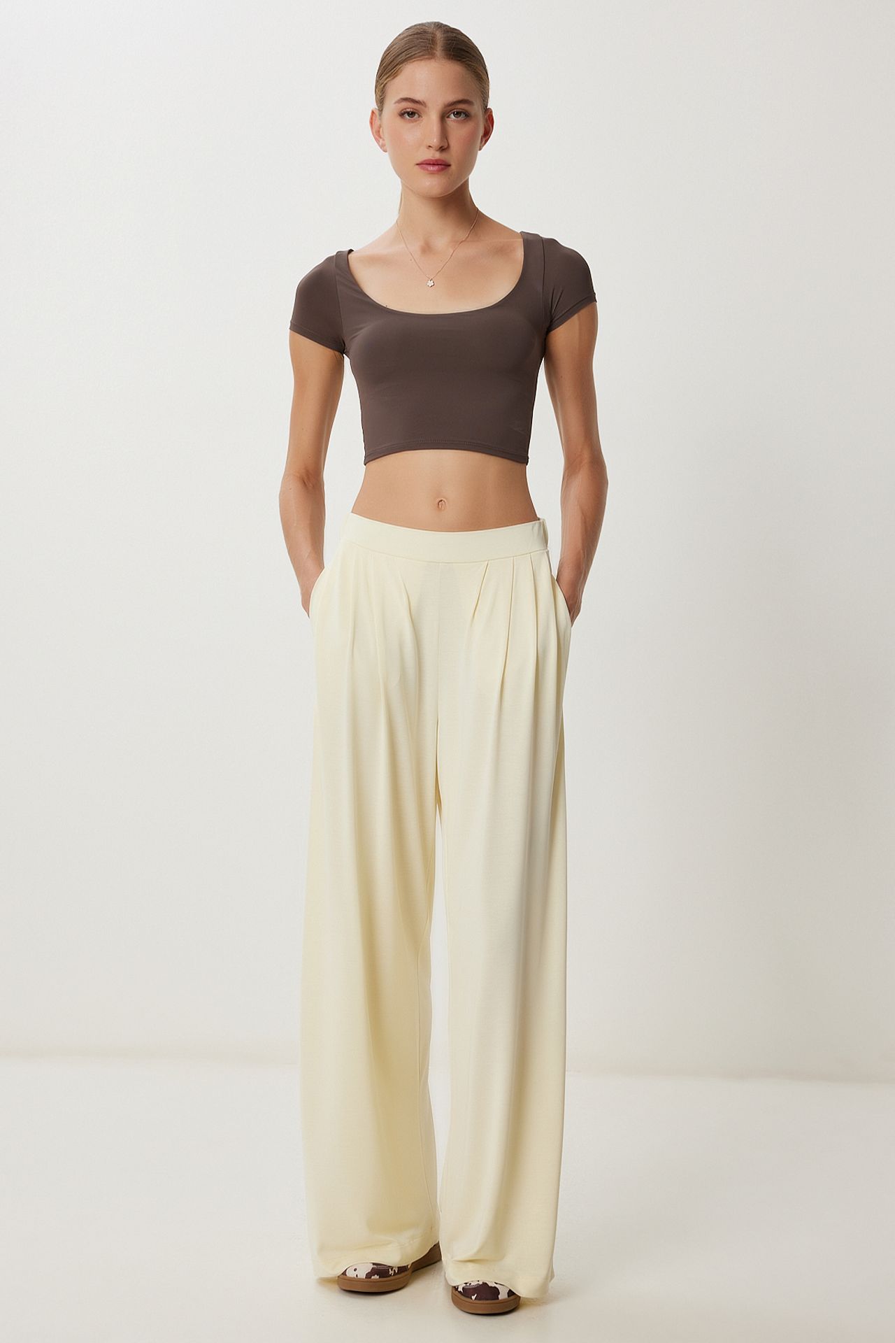 ISTANBUL Wide Leg Pull-On Palazzo Pants 1