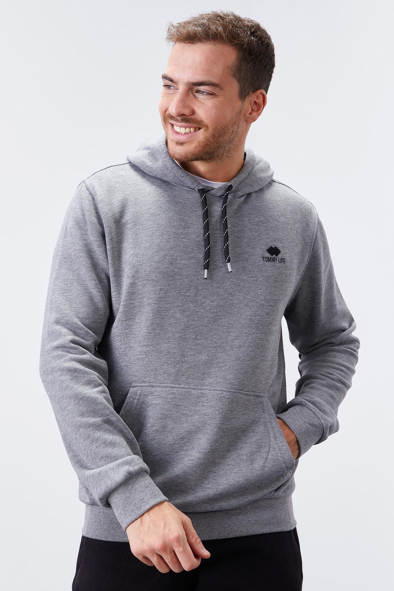 TOMMY Men's Solid Hooded Sweatshirt With Pocket 5