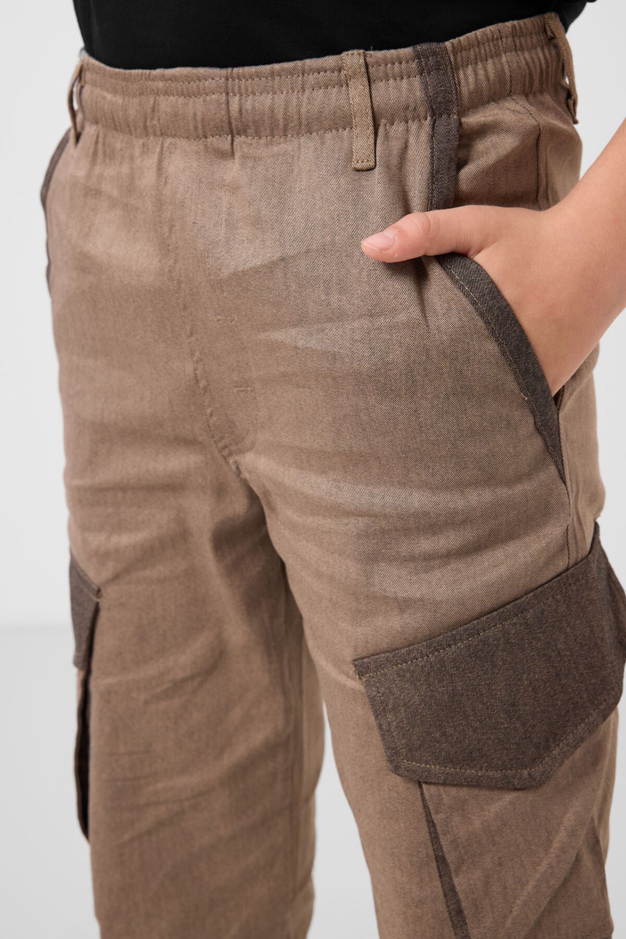 TOMMY Youth Cargo Joggers 4