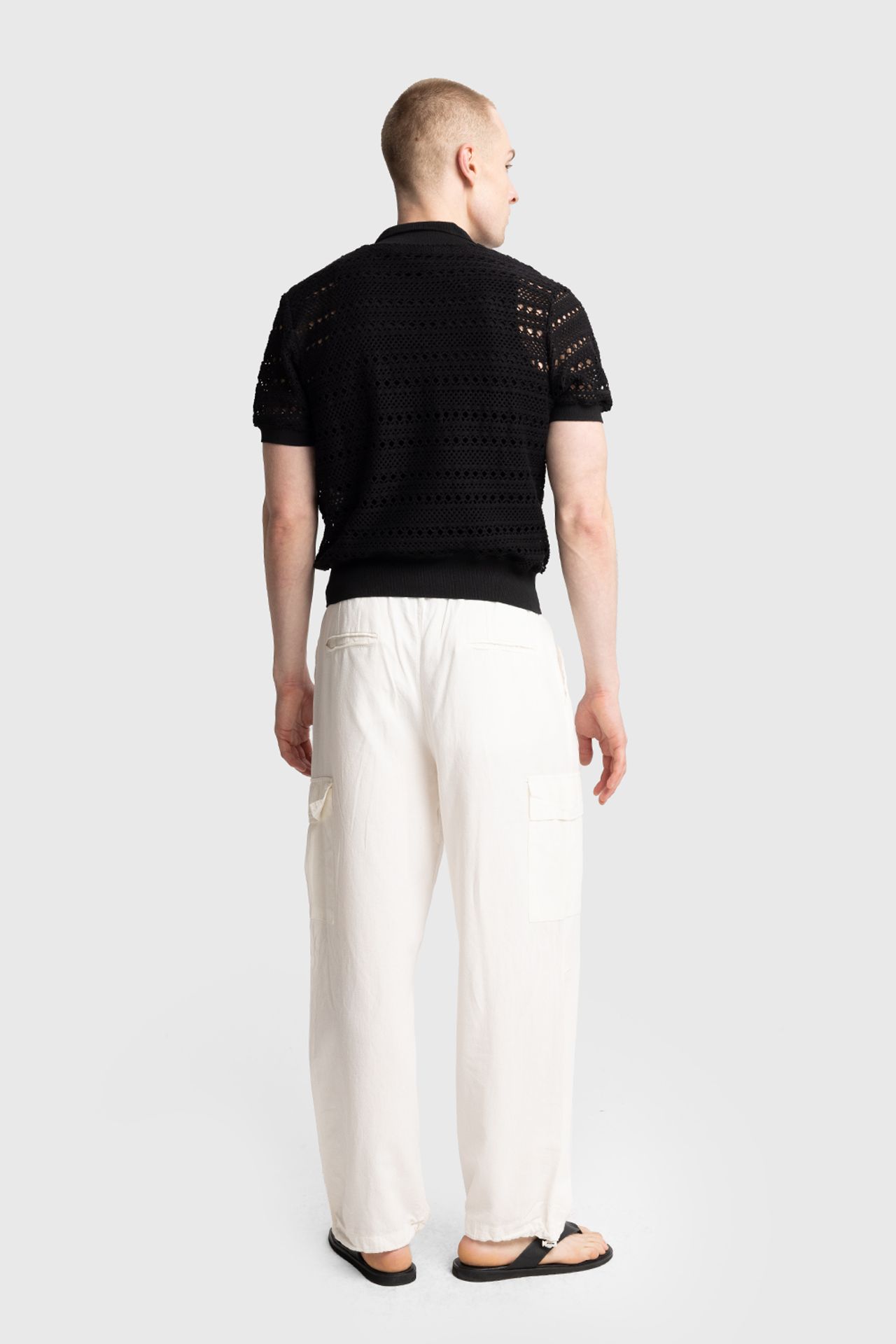 GIESTO Textured Knit Polo Collar Shirt with Button Closure 5