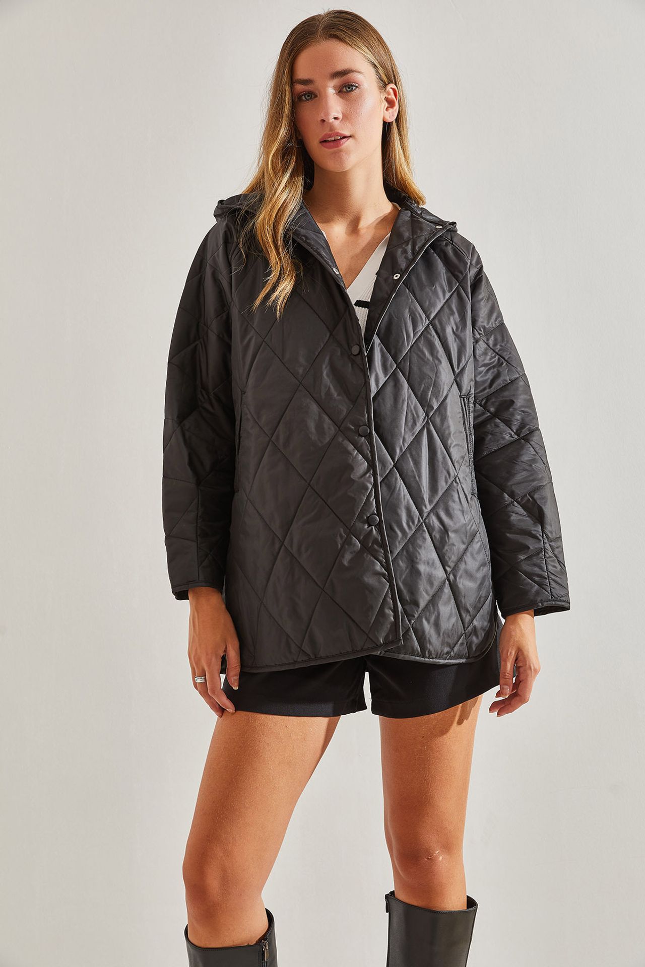 LUCCI Hooded Oversized Quilted Jacket