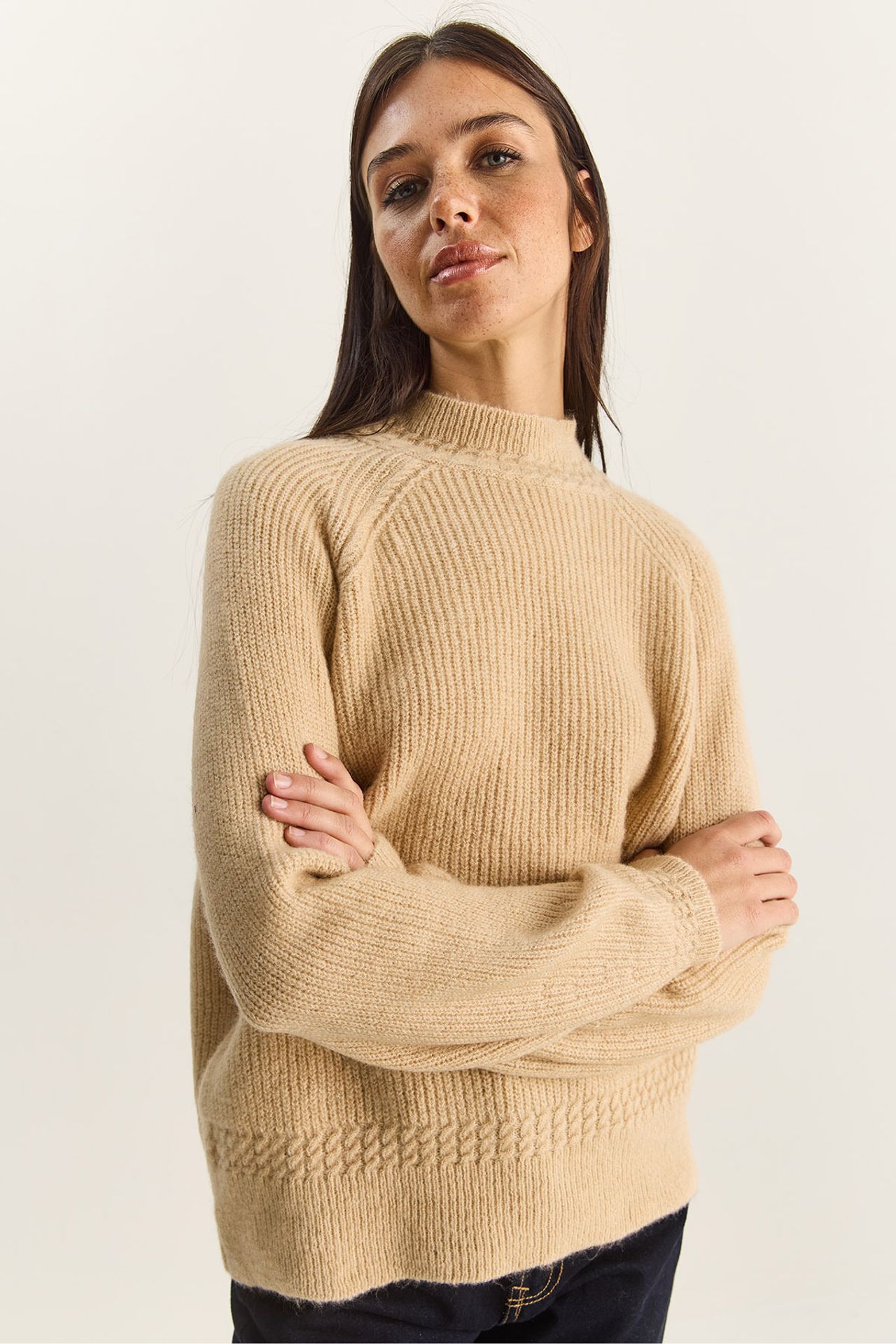 LUCCI Oversized Crew Neck Knit Sweater 4