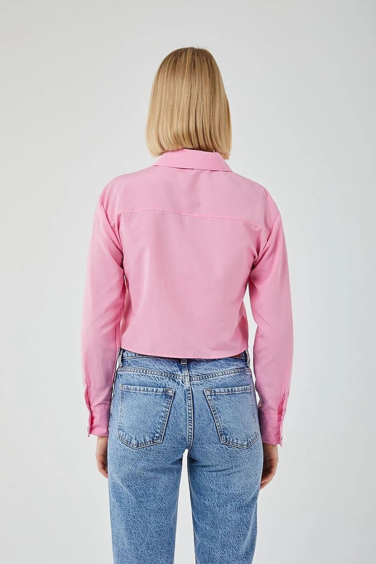 Cropped Poplin Shirt with Pocket Detail 5