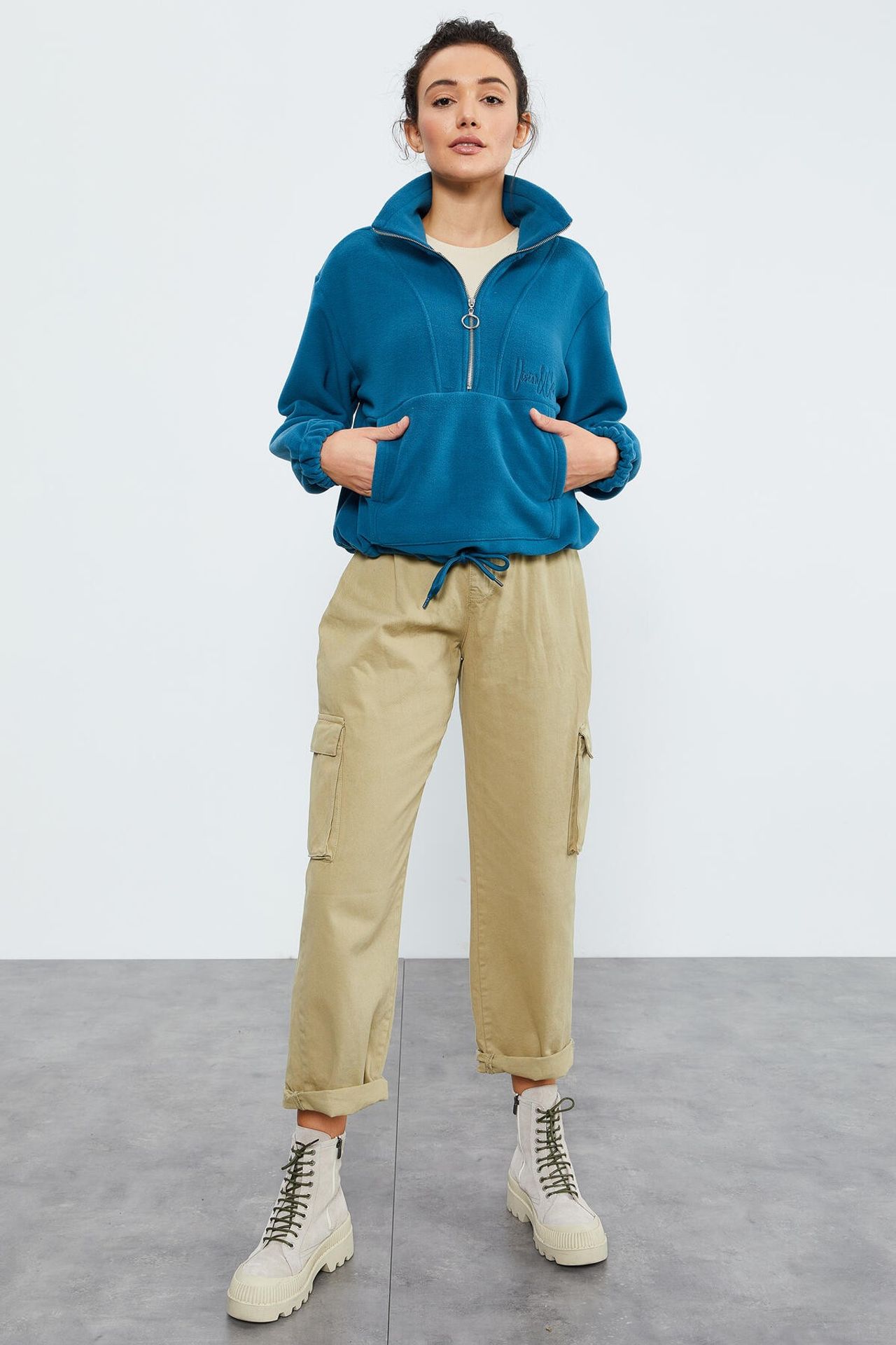 TOMMY Oversized Half-zip Plush Sweatshirt 6