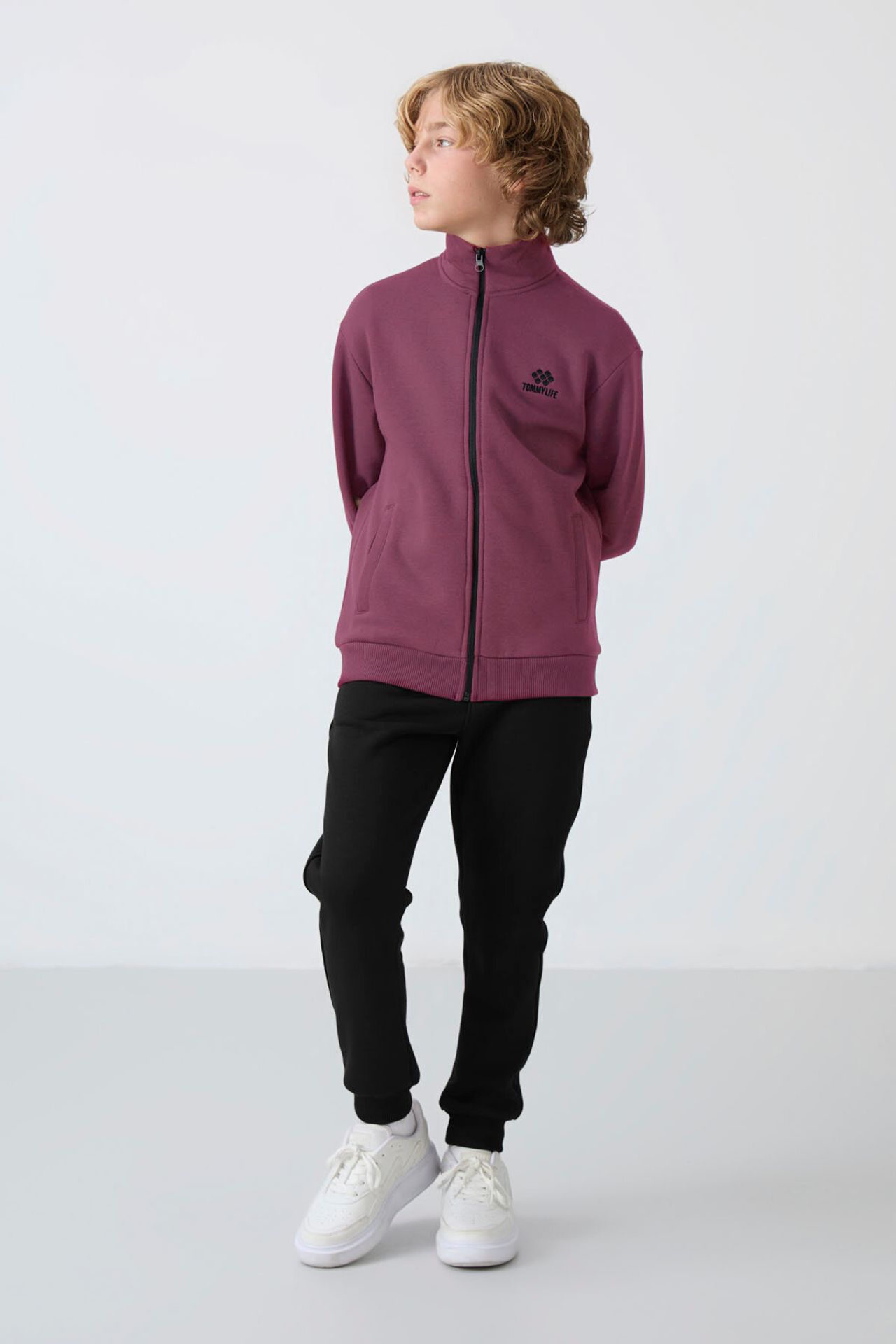 TOMMY Youth Active Set 4