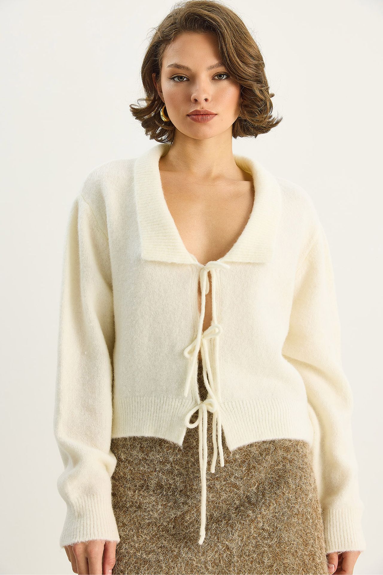 LUCCI Oversized V-Neck Tie Closure Ribbed Cardigan 6