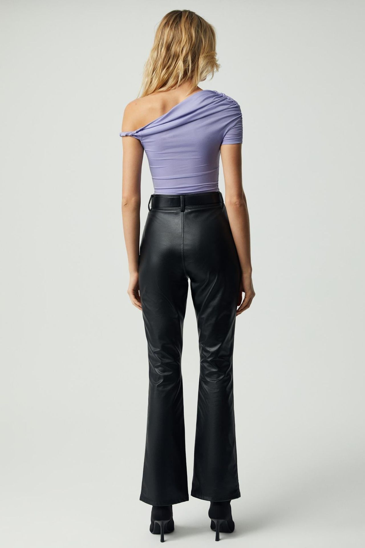 GRIMELANGE Asymmetrical One-Shoulder Slim Blouse 5