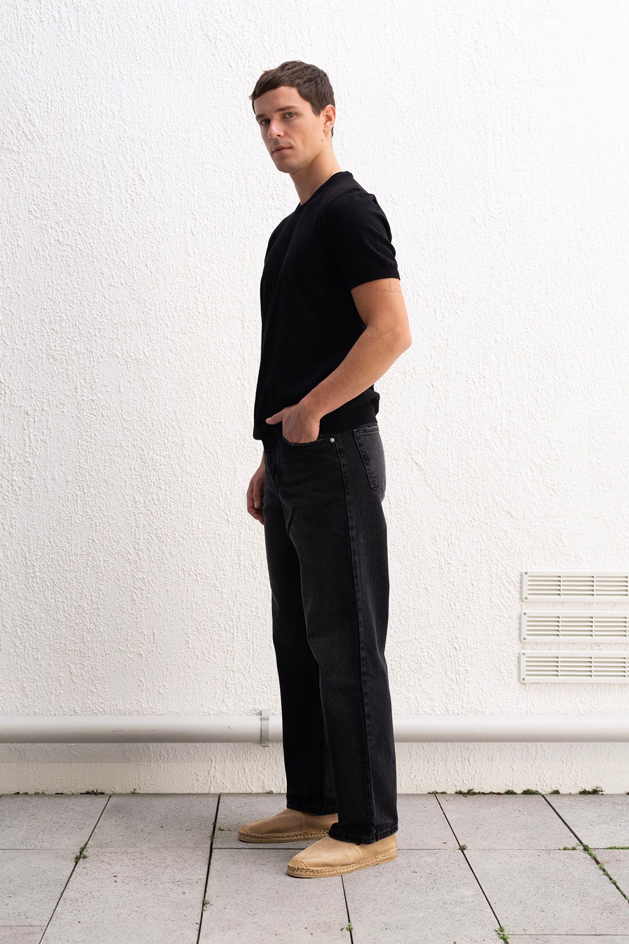 GIESTO Plain Crew Neck Ribbed T-Shirt 3