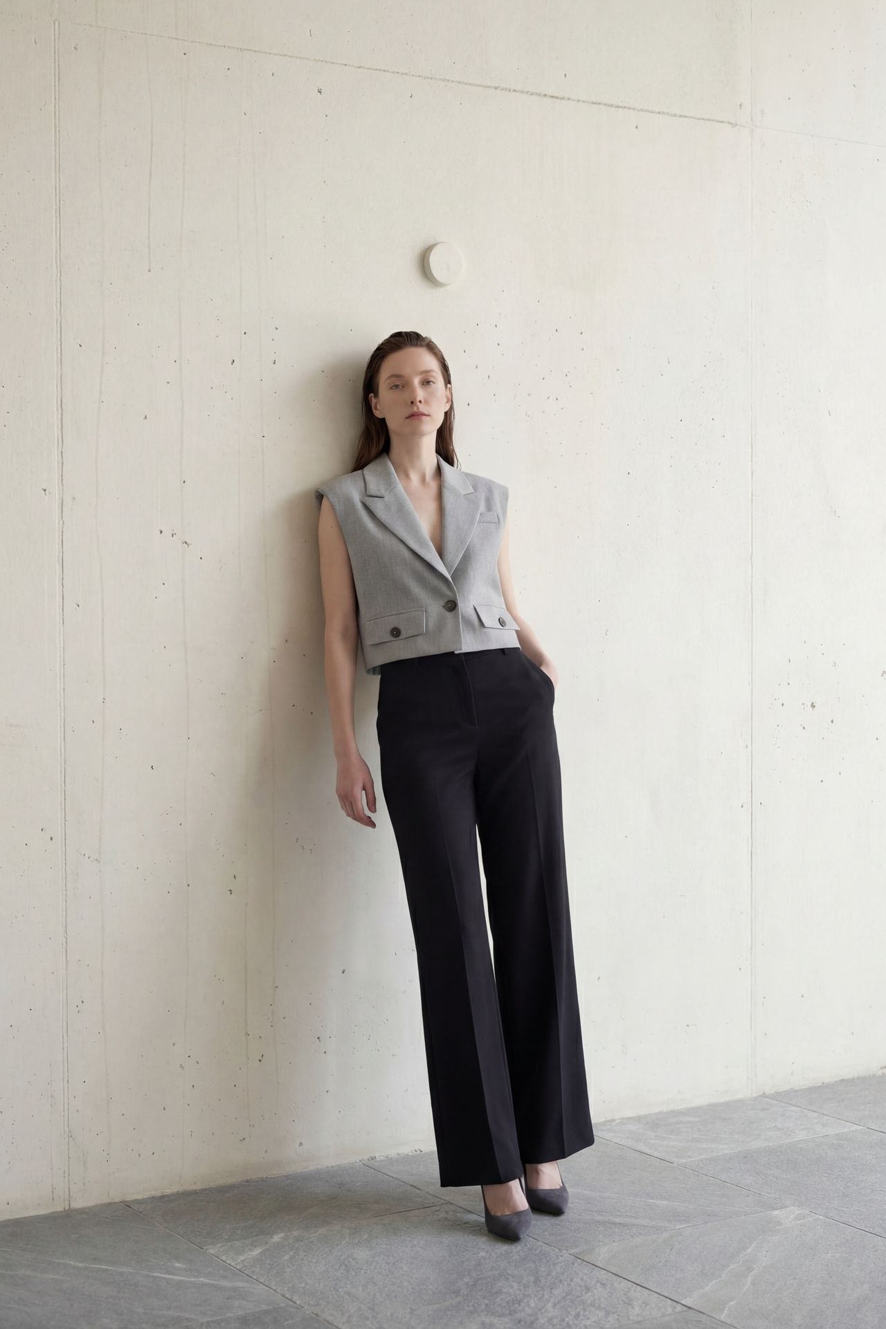 MY FASHION Cropped Buttoned Waistcoat 2