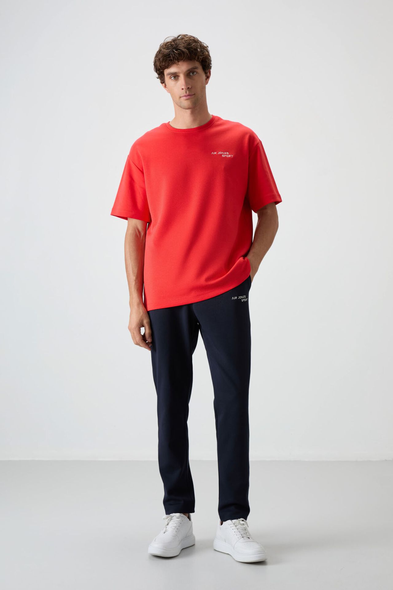 TOMMY Men's Oversized Embroidered Active Set 1