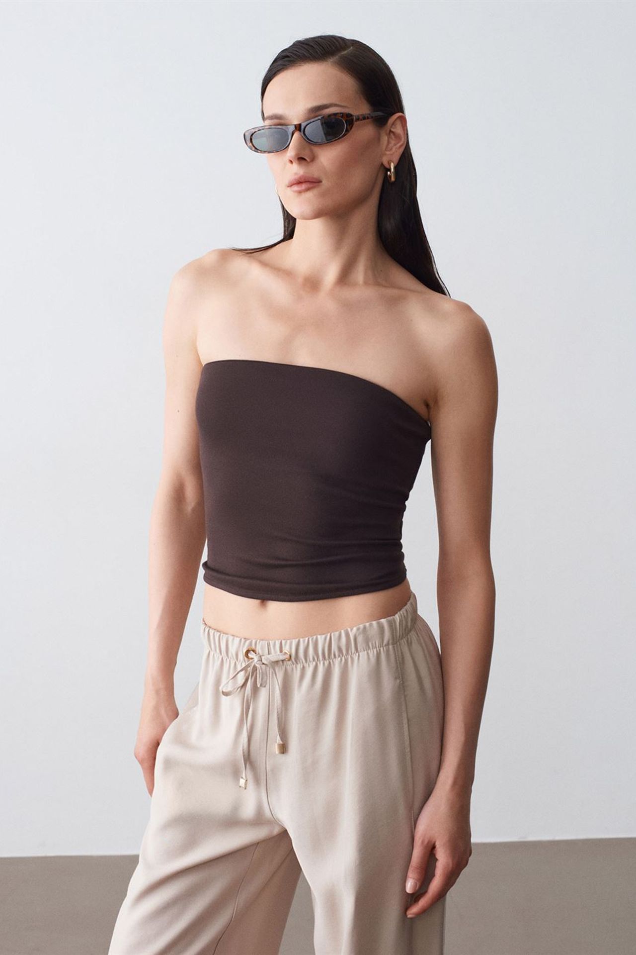 DILVIN Women’s Strapless Crop Bandeau Top 3