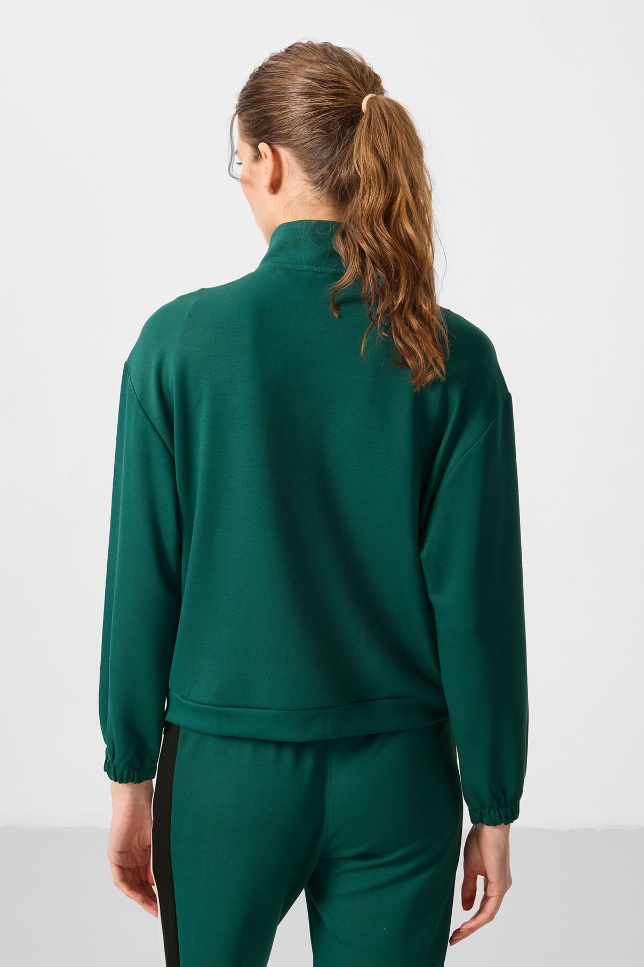 TOMMY Oversized Cropped Zip-neck Knit Top 5