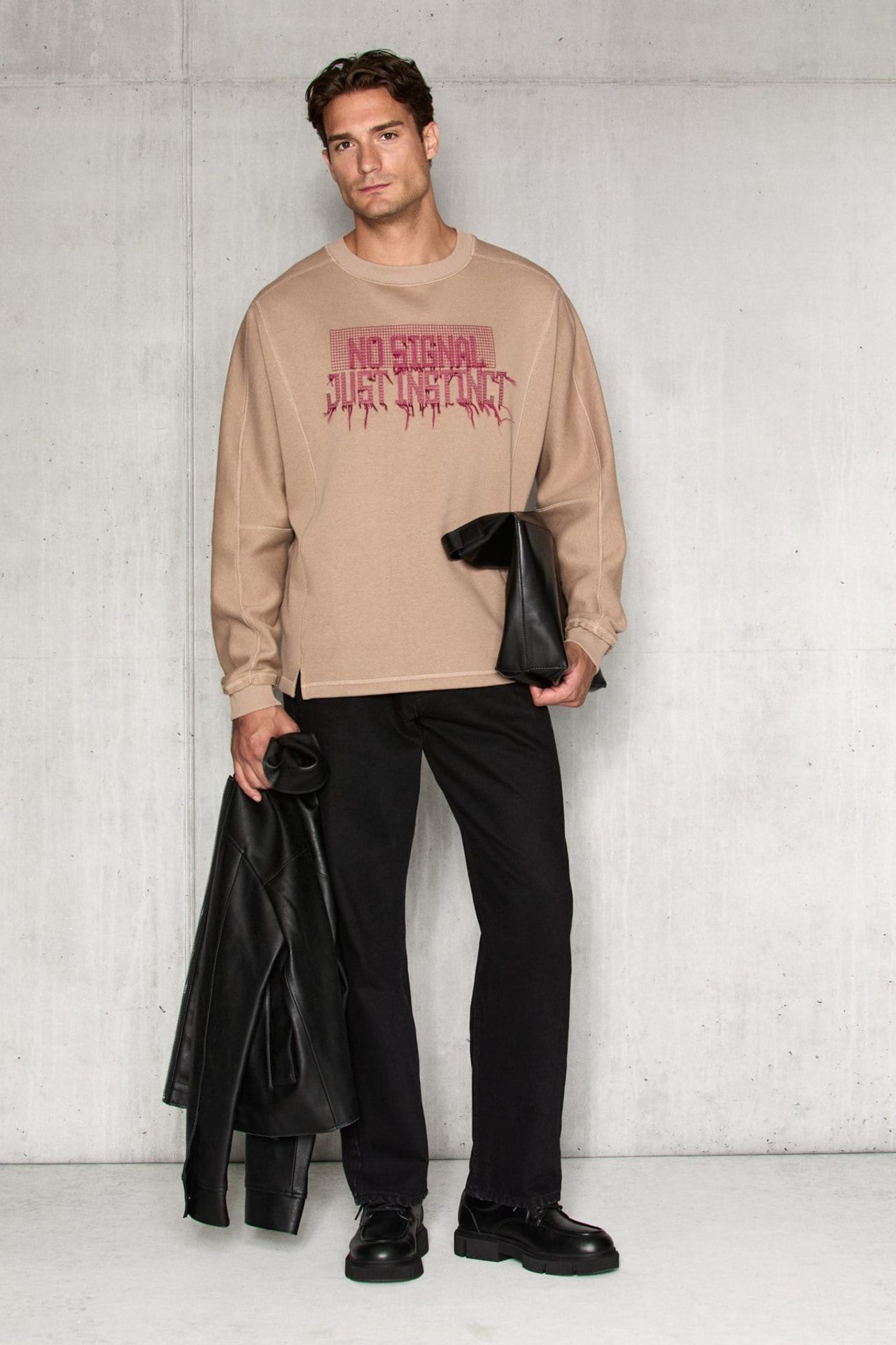 GRIMELANGE Relaxed Crew Neck Sweatshirt 2