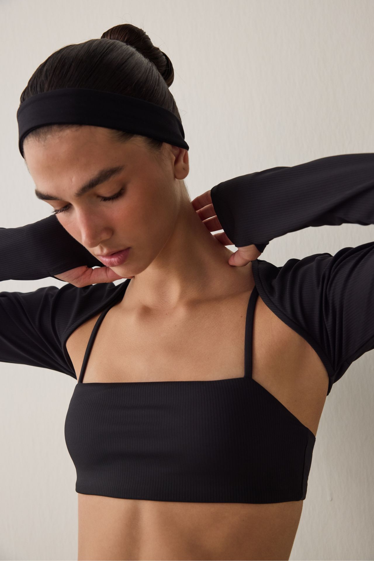 PENTI Ribbed Long Sleeve Bolero 4