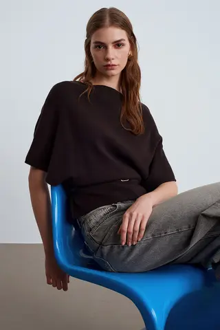 Siyah