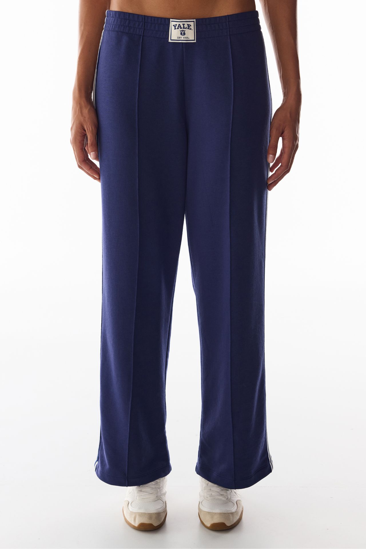 PENTI Yale Sweatpants With Stripe Detail 2