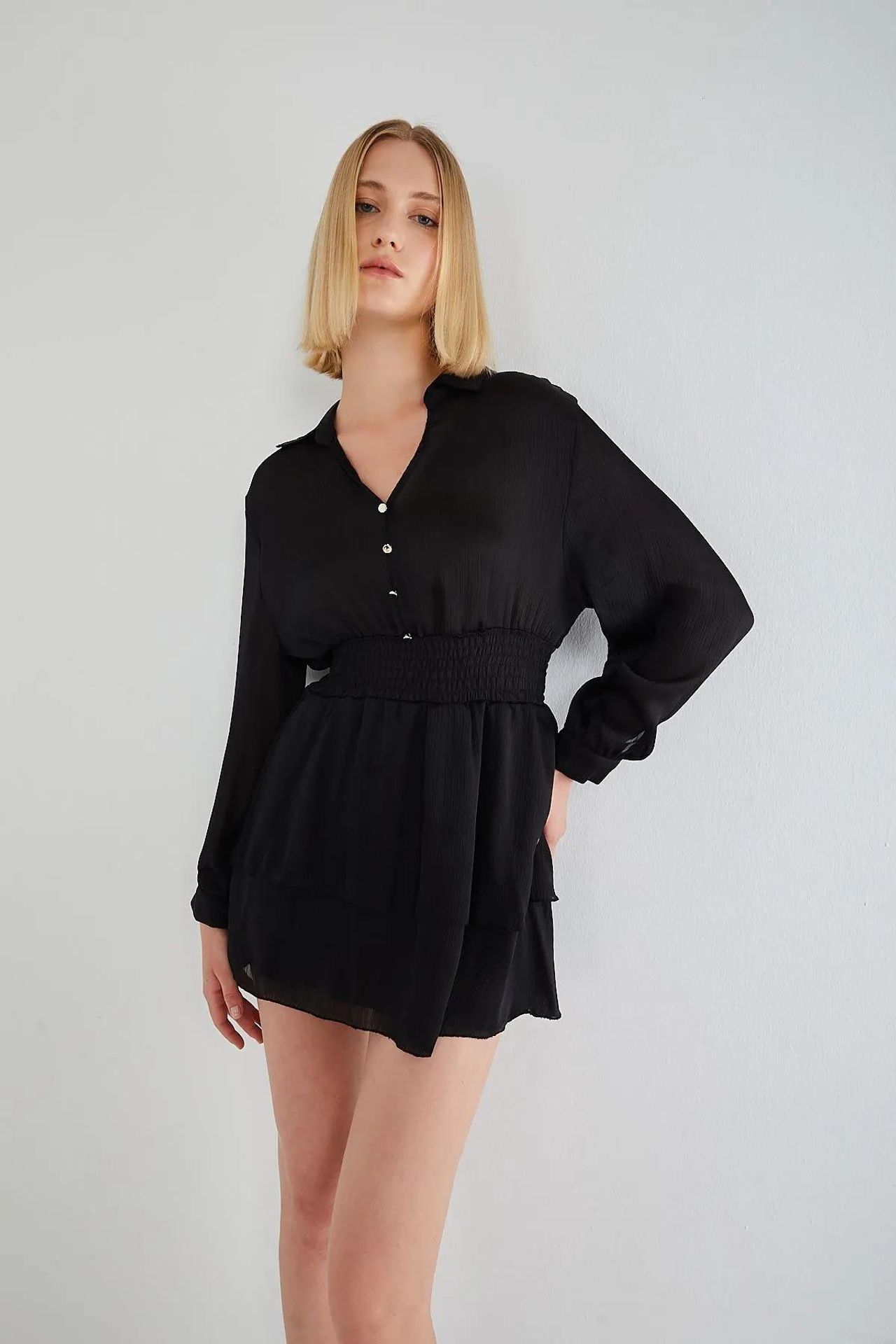 Mixray Mini V-Neck Buttoned Ruffle Dress 2