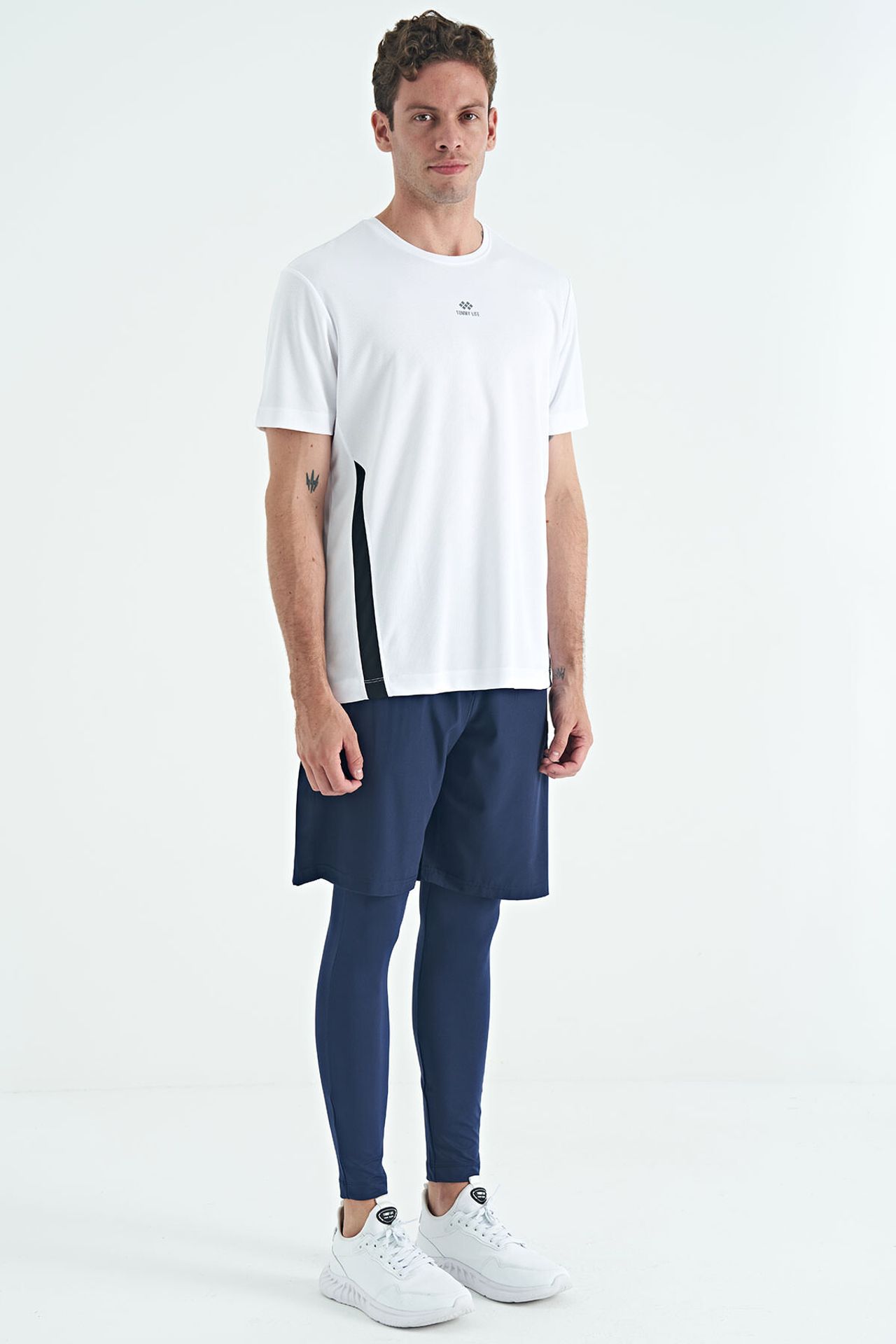TOMMY Men's Skinny Knit Active Pants 6