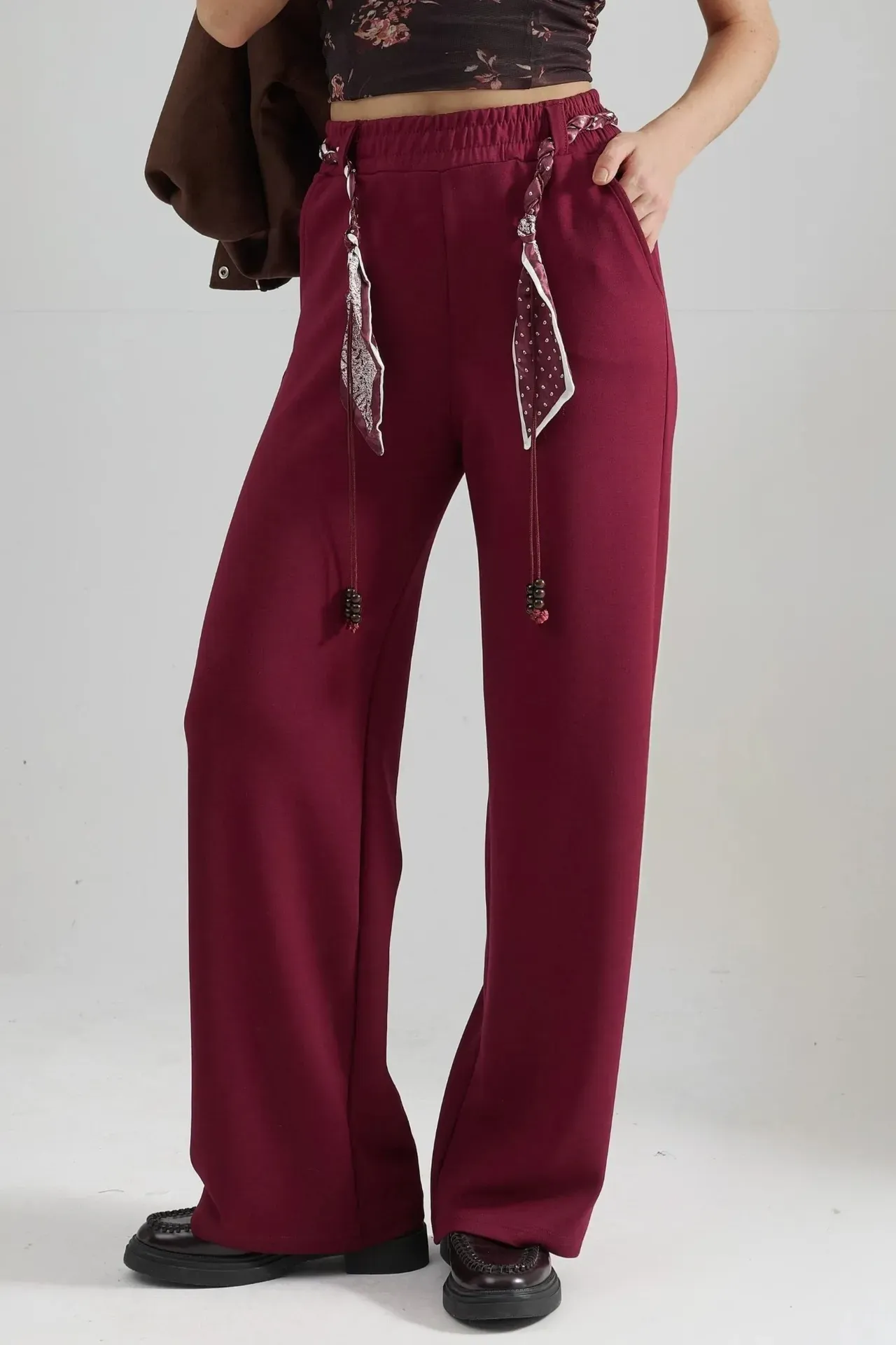 BERSAN Women’s Straight-Leg Sweatpants 2