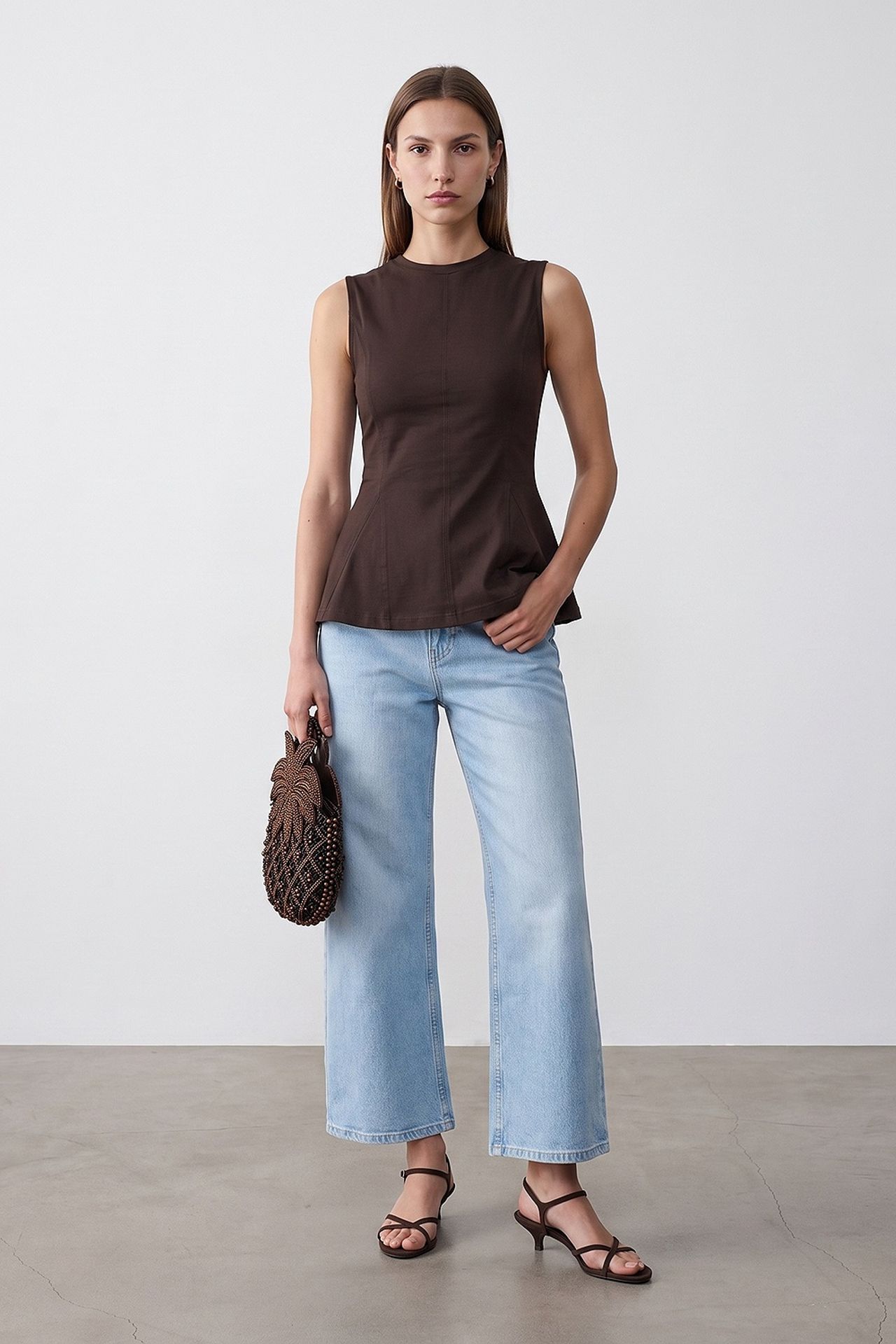 DILVIN Fitted Cotton Poplin Cut-out Shell Top 1