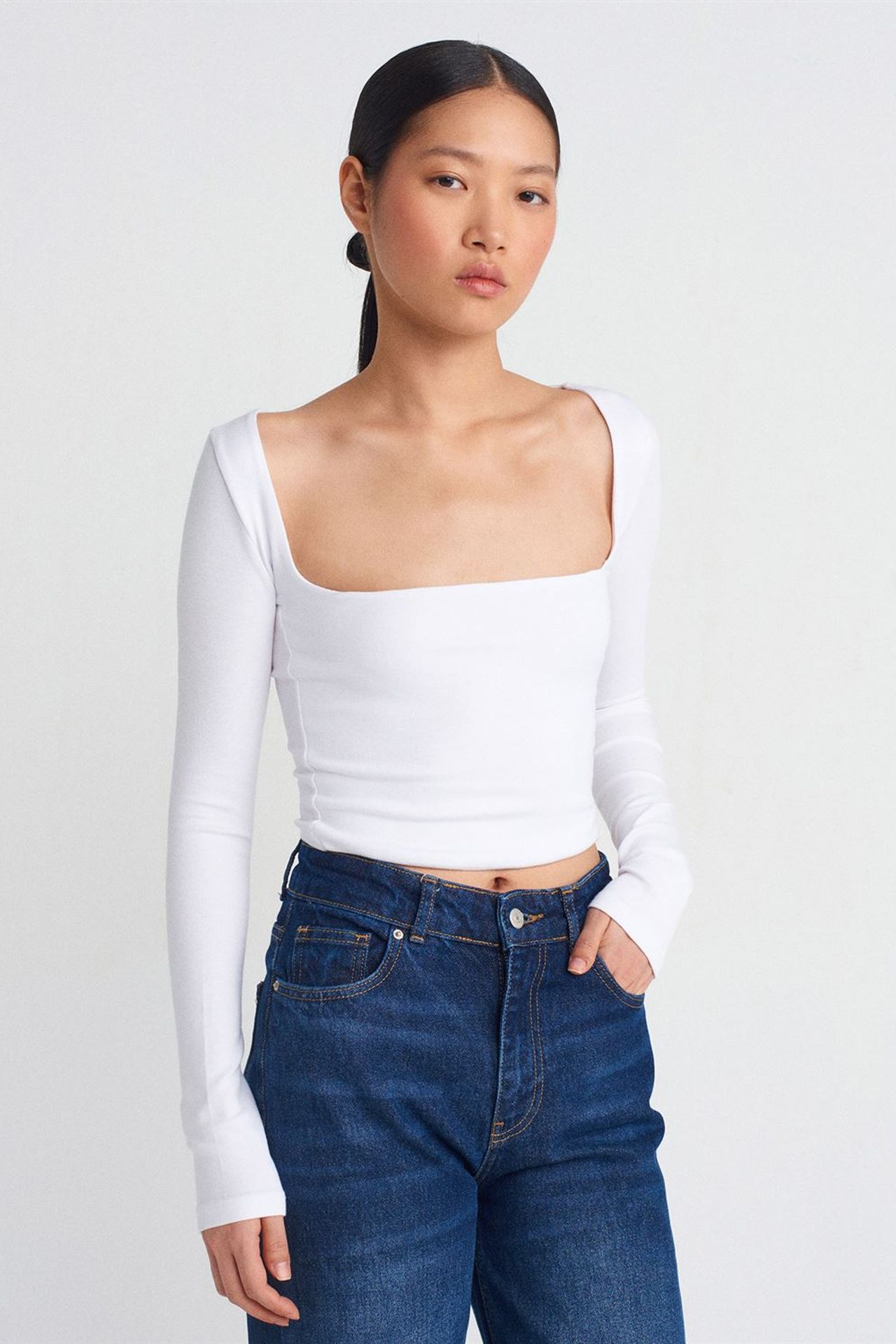 DILVIN Women's Cropped Cut-out Square-neck Blouse 1