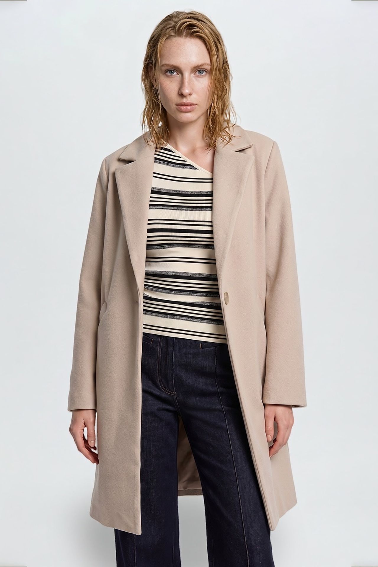 BDART Buttoned Long Coat with Pockets 1