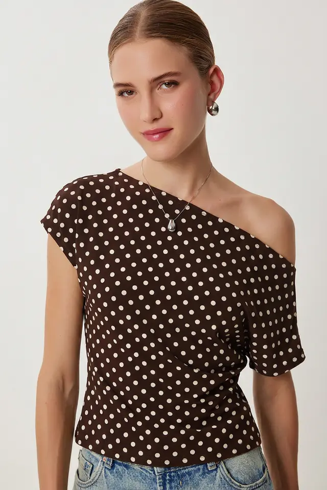 ISTANBUL Off-Shoulder Polka Dot Poplin Blouse