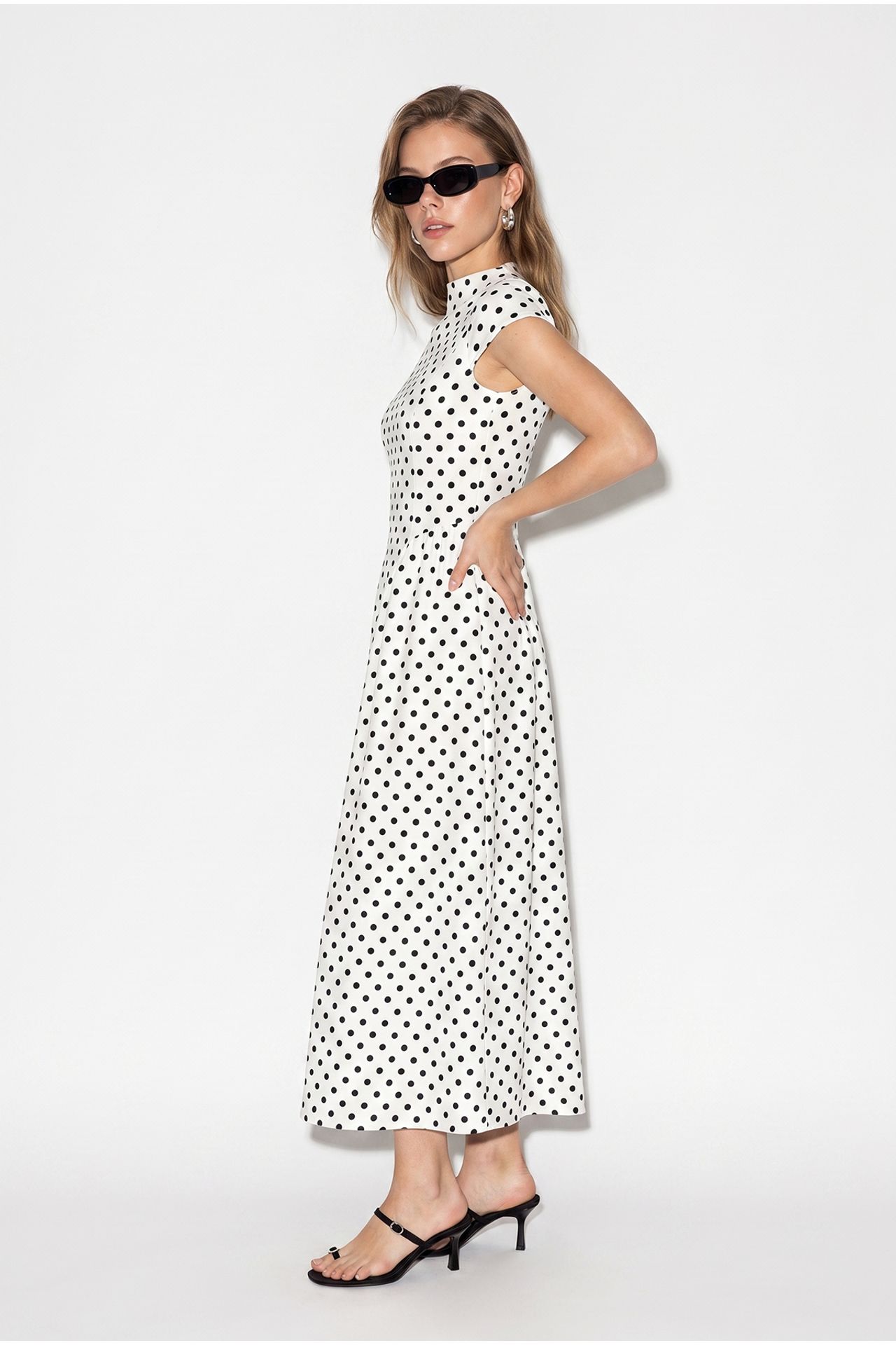 LUCCI Midi Dress 3