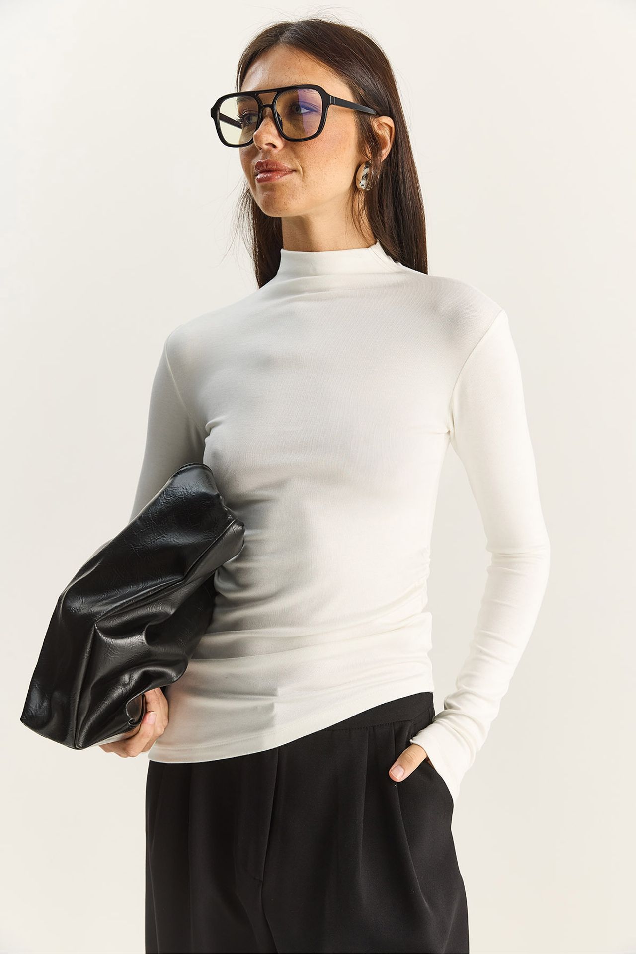 LUCCI Fitted Turtleneck Long Sleeve Blouse with Ruffle Detail 2