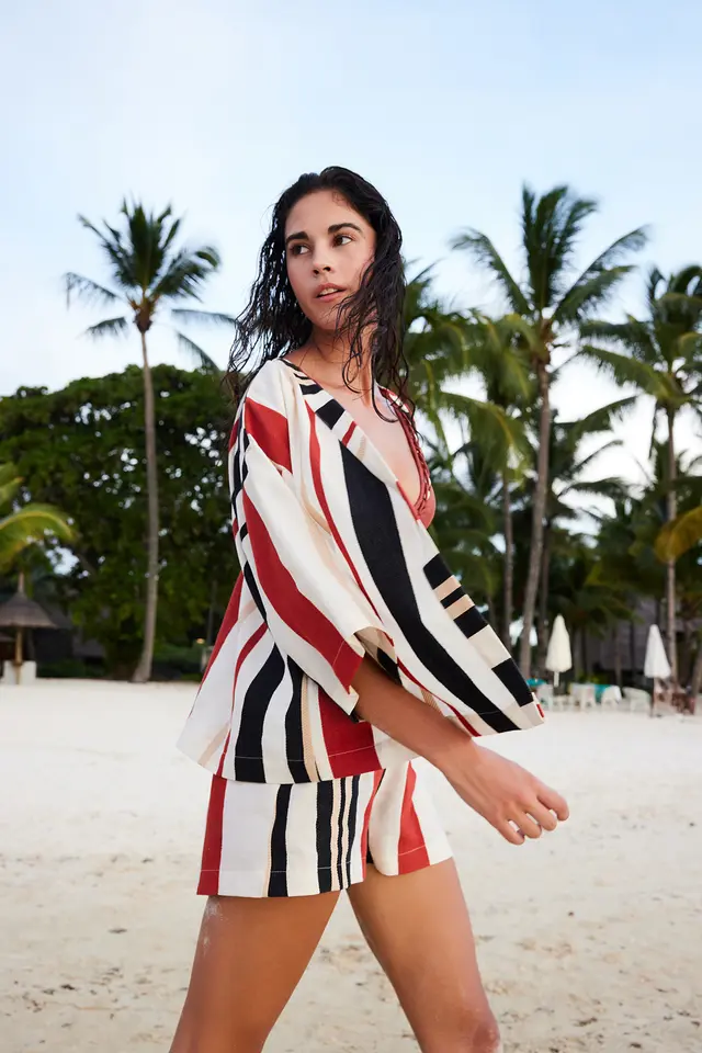 PENTI Shay Striped Ethnic Pattern V-Neck Oversize Kimono