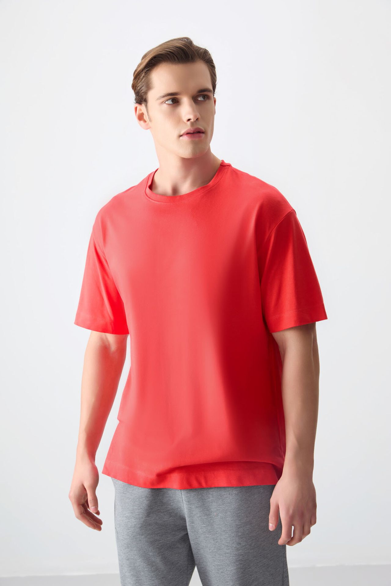 TOMMY Oversized Cotton Crew Neck T-Shirt 4