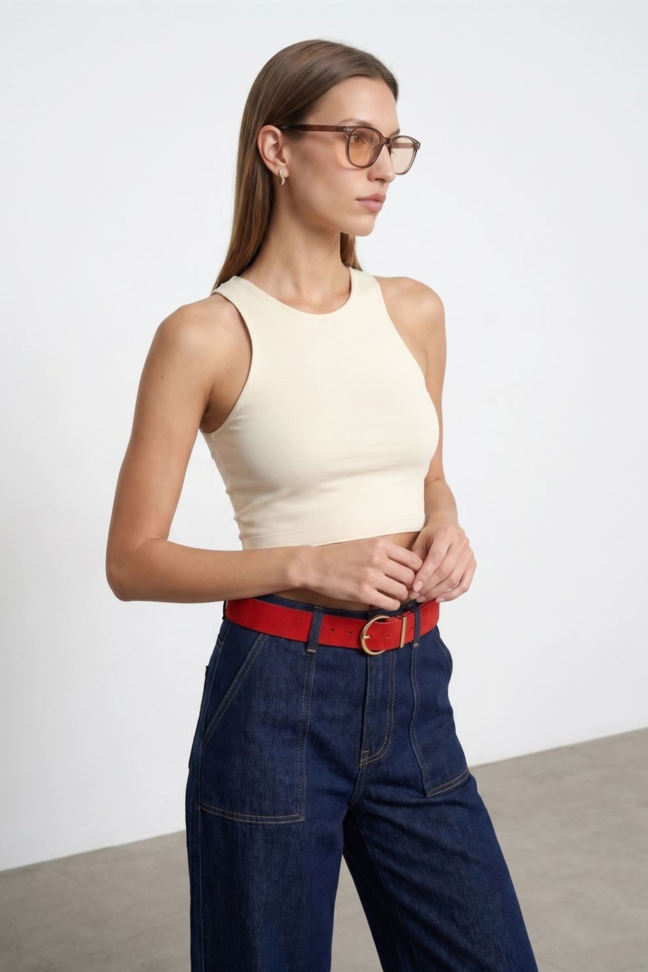 DILVIN Ribbed Sleeveless Crop Blouse 3