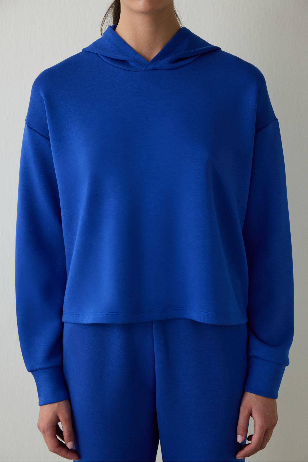 PENTI Silky Feel Hooded Slogan Print Sweatshirt 3