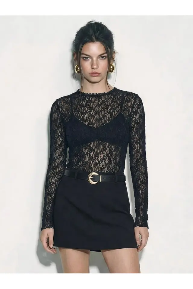 LUCCI Women’s Half Turtleneck Lace Blouse