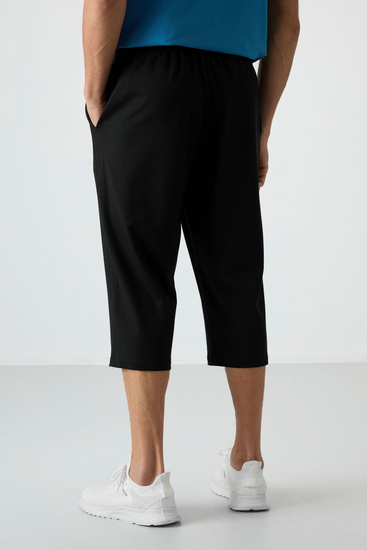 TOMMY Men's Mid-waist Wide-leg Capri Shorts 5