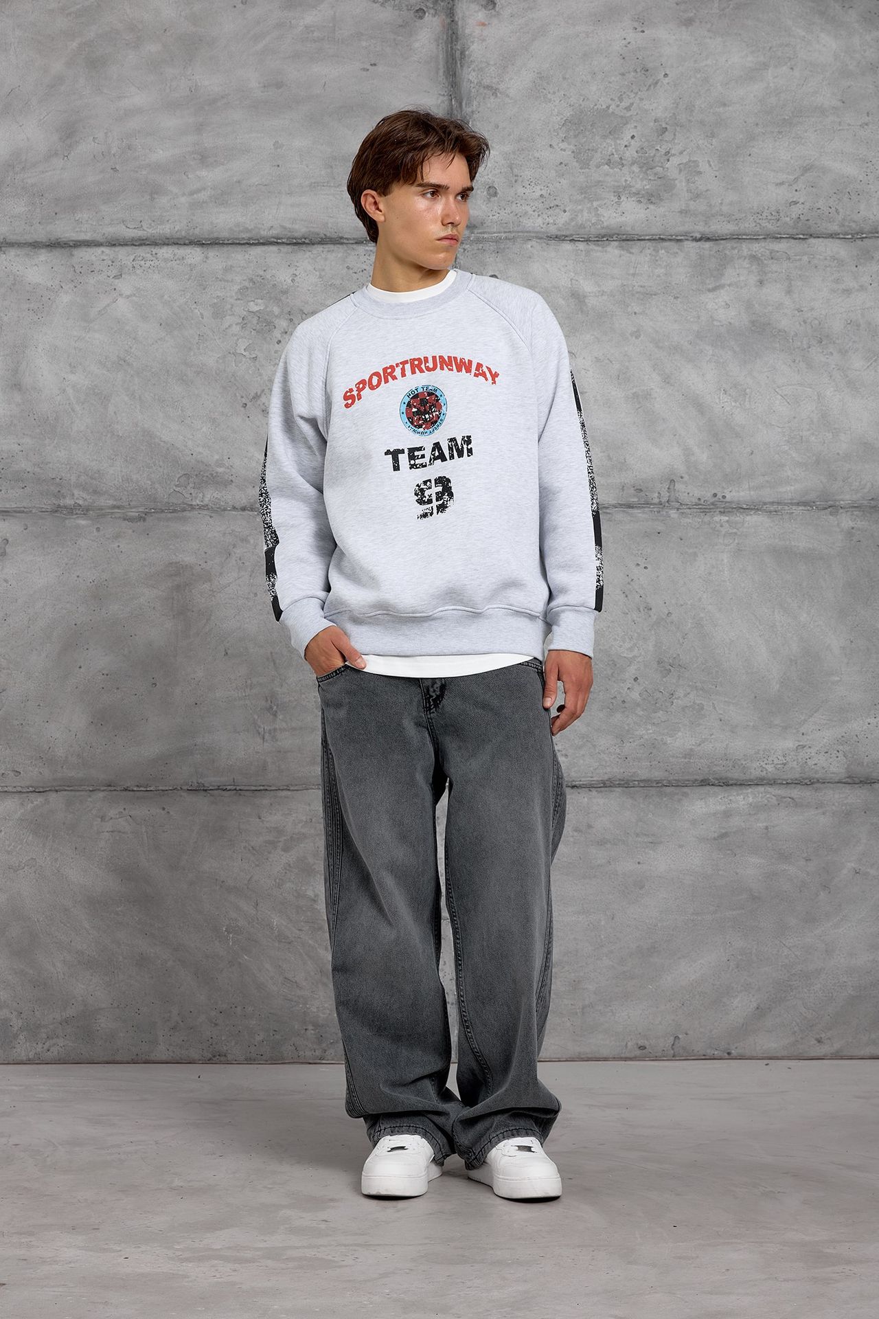 NOMARC Baskılı Çizgili Bisiklet Yaka Sweatshirt 3