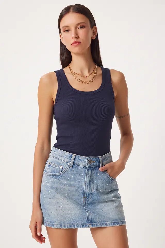 ISTANBUL Fitted Cotton U Collar Tank Top