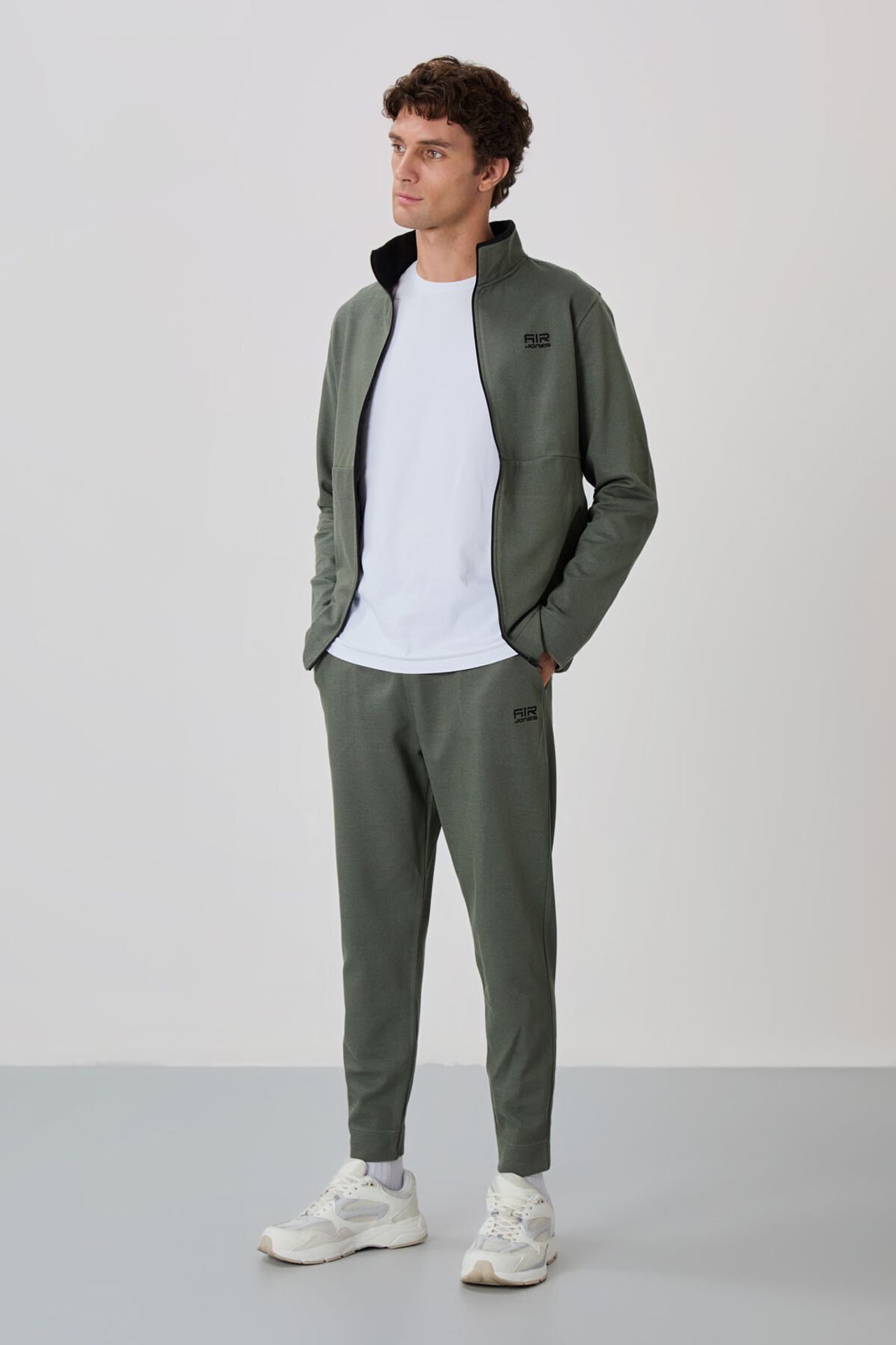 TOMMY Men's Zip-collar Sweatshirt And Pants Set 4