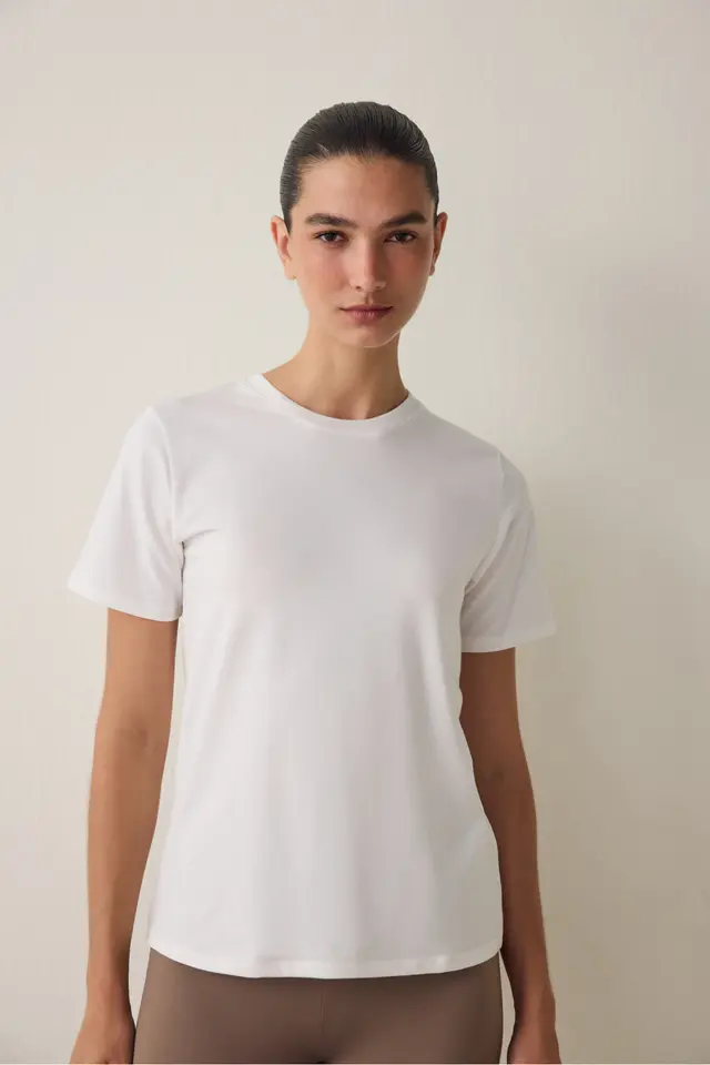 PENTI Women's FIT T-Shirt Crew Neck Regular