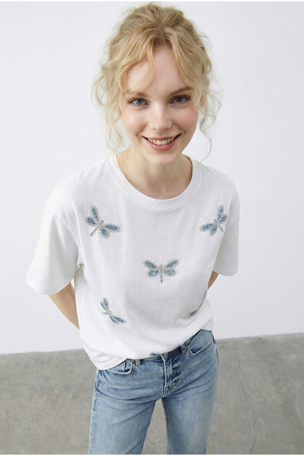 LUCCI Embroidered Crew Neck Relaxed Fit T-Shirt 2