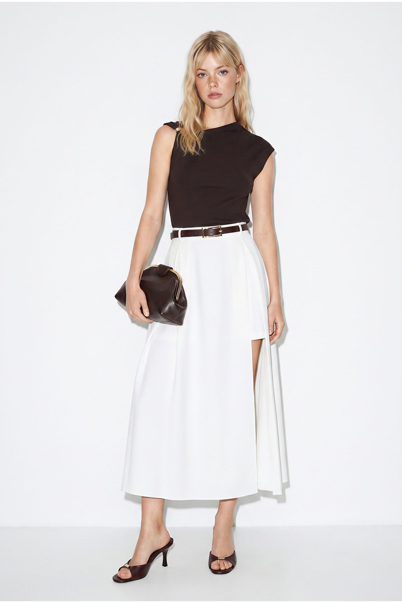 LUCCI Women's Skirt 2