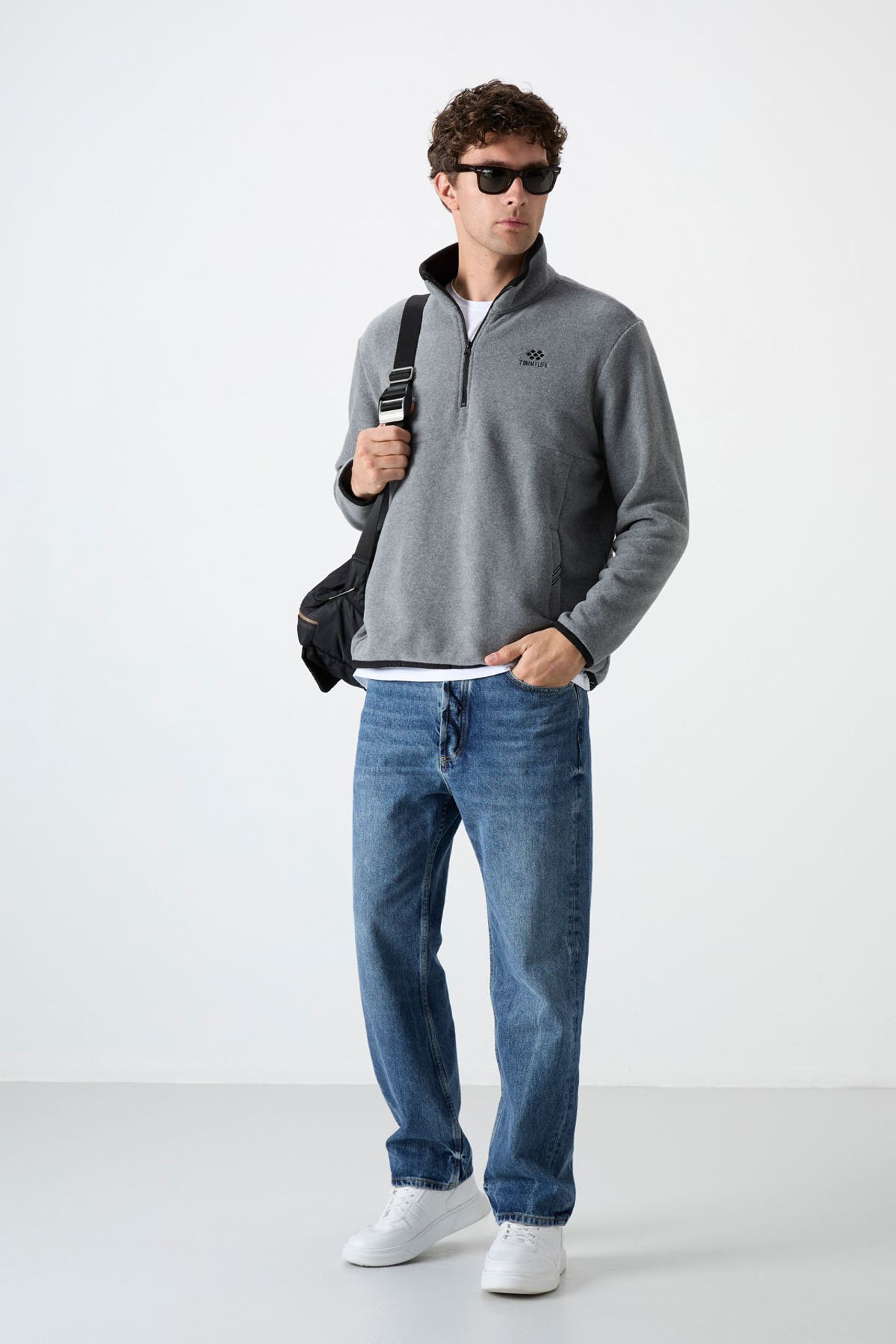 TOMMY Men's Half-Zip Plush Sweatshirt 2
